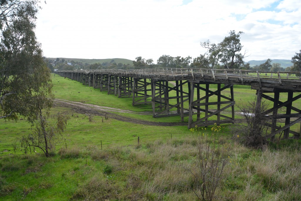 The long road bridge at Gundagai - quite an amazing engineering feat 100 years ago